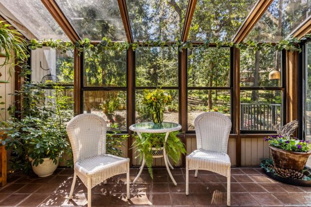 11693 Forest View Dr, Nevada City, CA 95959