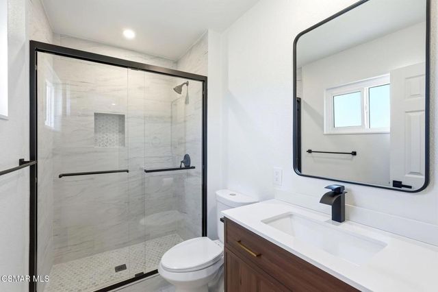 139 Devia Drive, Newbury Park, CA 91320