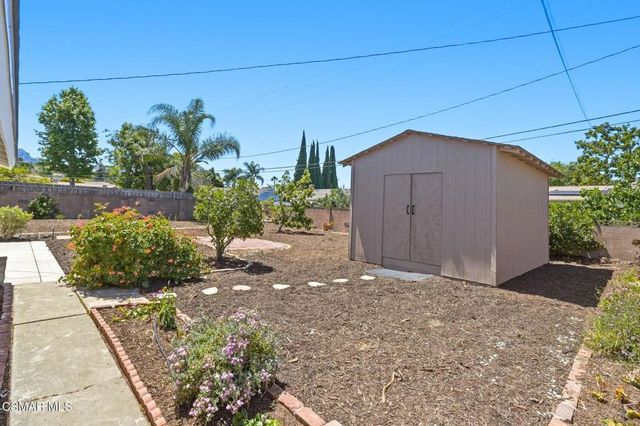 139 Devia Drive, Newbury Park, CA 91320