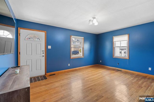 240 Ivy, Kearny, NJ 07032