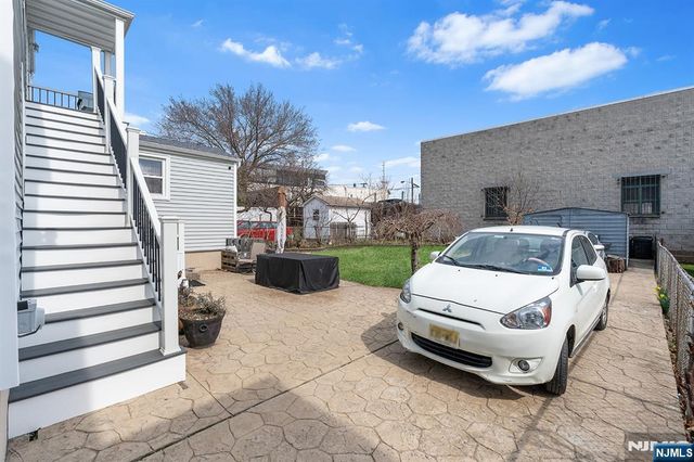 240 Ivy, Kearny, NJ 07032