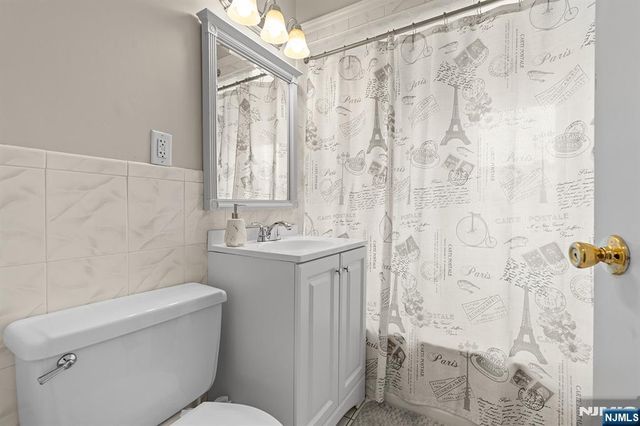 240 Ivy, Kearny, NJ 07032