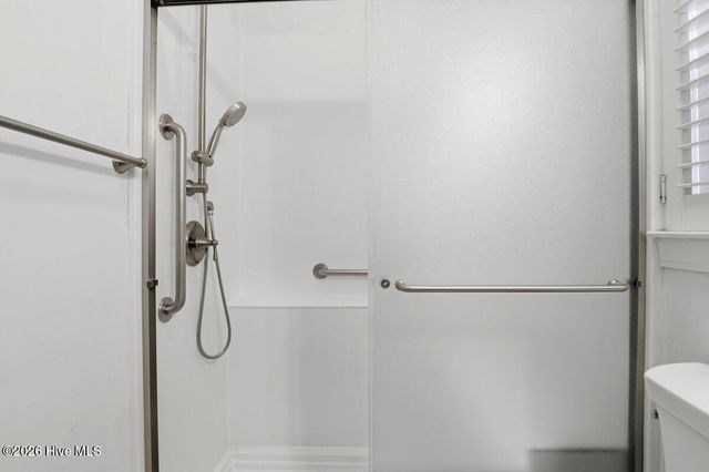 2108 Dovedale Drive B, Greenville, NC 27834