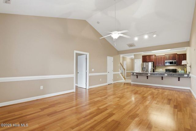 2108 Dovedale Drive B, Greenville, NC 27834