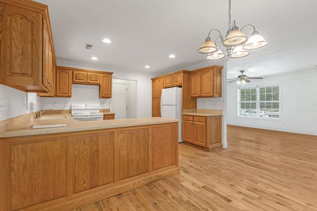 173 Hidden Meadow Lane, Dunlap, TN 37327