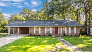 1625 Crestwood Road, North Little Rock, AR 72116