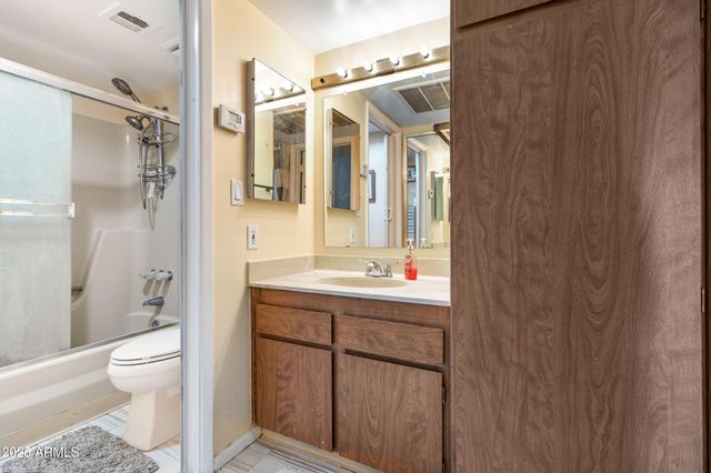 3033 E DEVONSHIRE Avenue 3003, Phoenix, AZ 85016