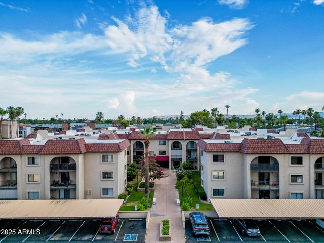 3033 E DEVONSHIRE Avenue 3003, Phoenix, AZ 85016