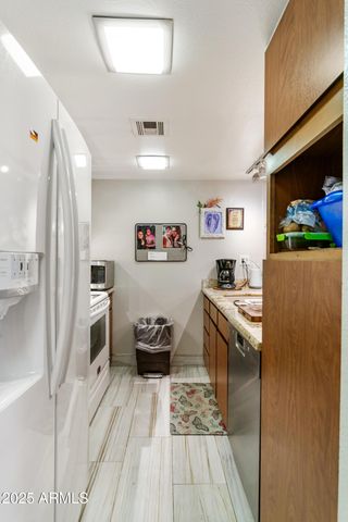 3033 E DEVONSHIRE Avenue 3003, Phoenix, AZ 85016