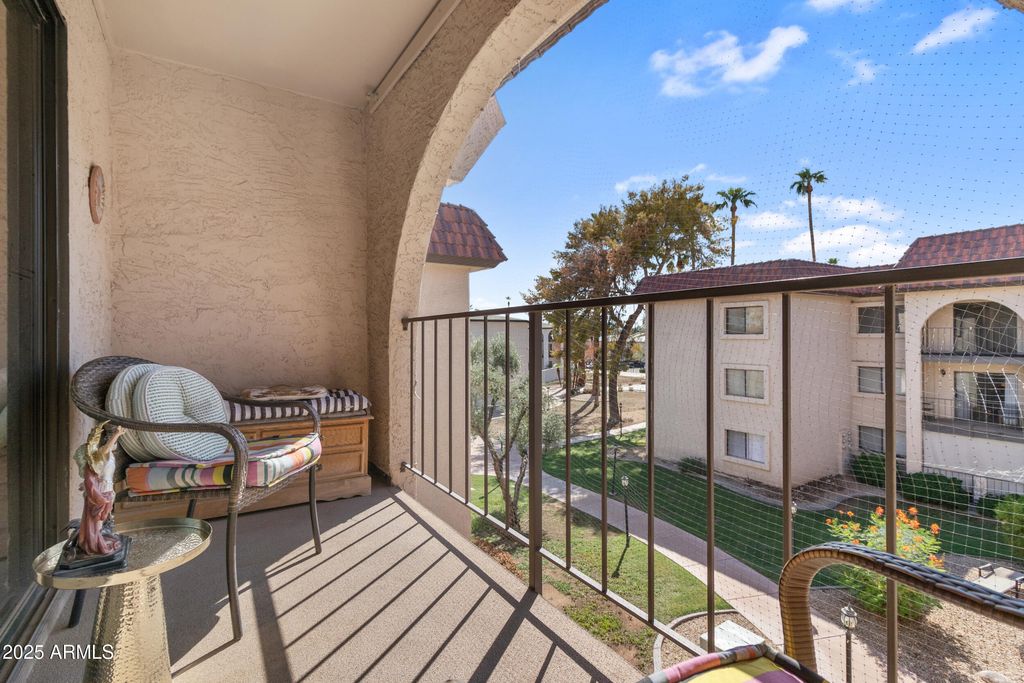 3033 E DEVONSHIRE Avenue 3003, Phoenix, AZ 85016 — photo 3