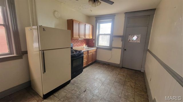 4410 Red Bud Avenue, St Louis, MO 63115
