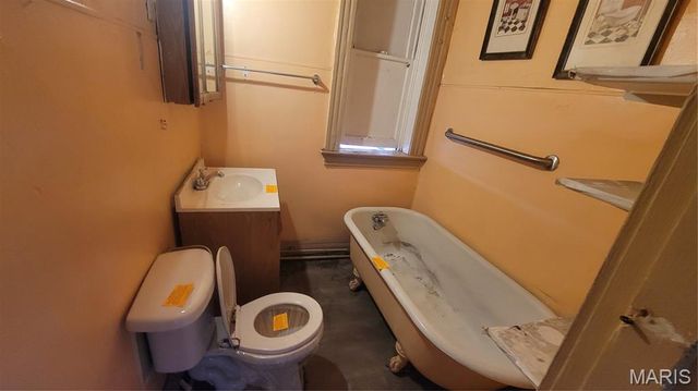 4410 Red Bud Avenue, St Louis, MO 63115