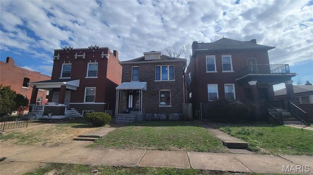 4410 Red Bud Avenue, St Louis, MO 63115