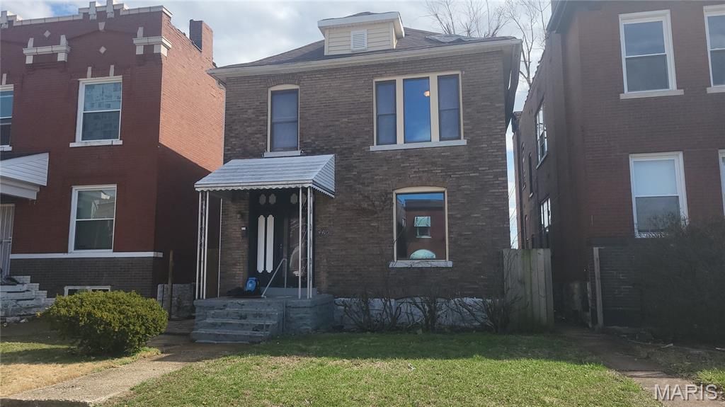 4410 Red Bud Avenue, St Louis, MO 63115