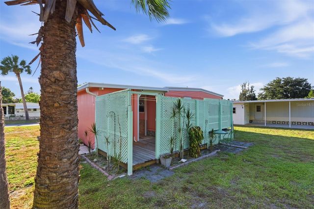 24437 HARBORVIEW ROAD 5, Punta Gorda, FL 33980