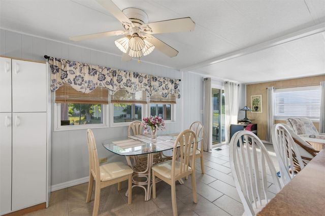 24437 HARBORVIEW ROAD 5, Punta Gorda, FL 33980