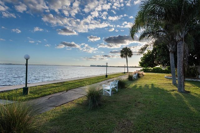 24437 HARBORVIEW ROAD 5, Punta Gorda, FL 33980