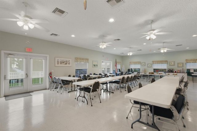 24437 HARBORVIEW ROAD 5, Punta Gorda, FL 33980
