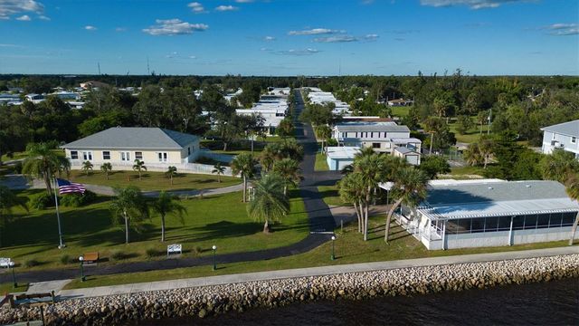 24437 HARBORVIEW ROAD 5, Punta Gorda, FL 33980