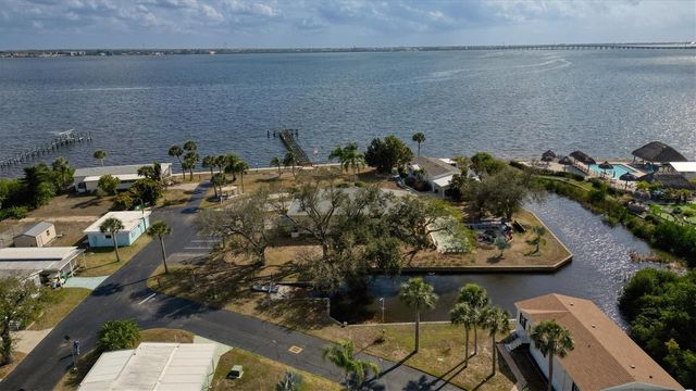 24437 HARBORVIEW ROAD 5, Punta Gorda, FL 33980