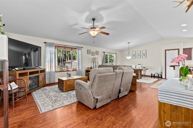 5130 180th Trail SW, Rochester, WA 98579