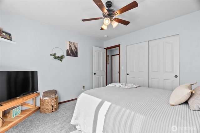 5130 180th Trail SW, Rochester, WA 98579