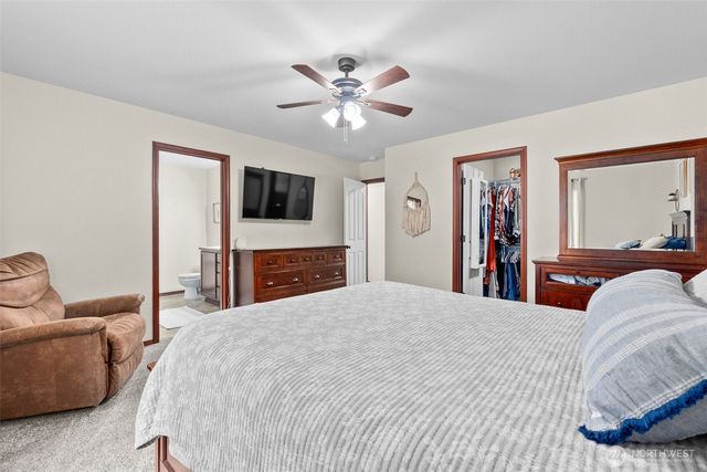 5130 180th Trail SW, Rochester, WA 98579