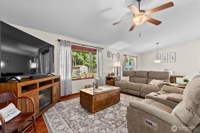 5130 180th Trail SW, Rochester, WA 98579