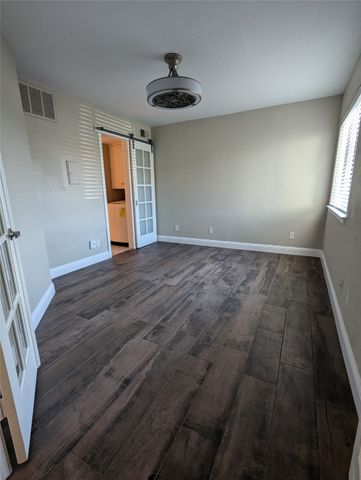 3113 Sondra Drive 106, Fort Worth, TX 76107