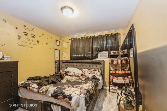 13937 S School Street, Riverdale, IL 60827