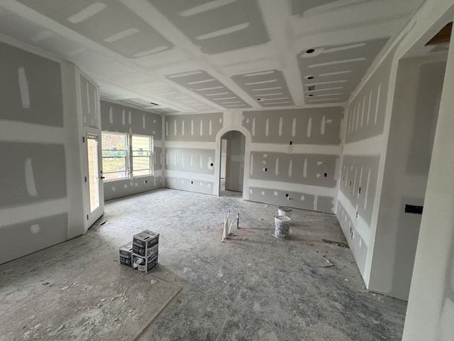 506 Morgan Dr, Smithville, TN 37166