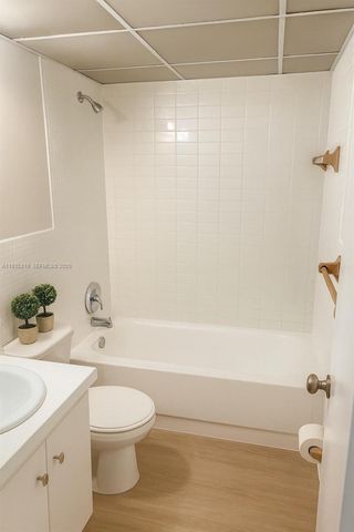 1732 Meridian Ave 502, Miami Beach, FL 33139