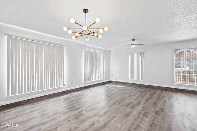 200 S MARYLAND Street, El Paso, TX 79905