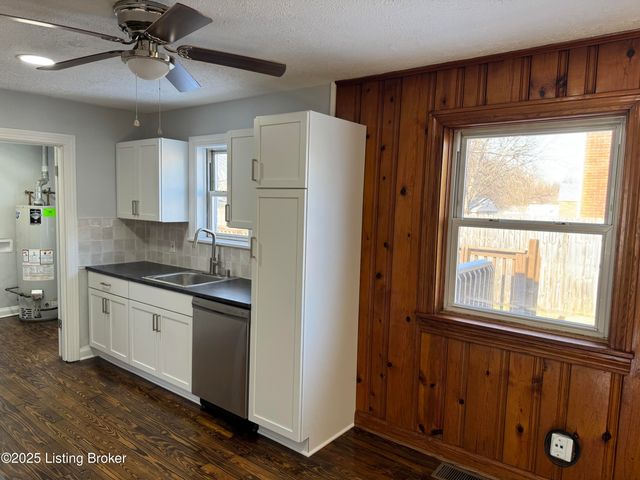 5117 Poplar Level Rd, Louisville, KY 40219