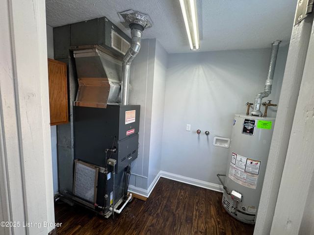 5117 Poplar Level Rd, Louisville, KY 40219