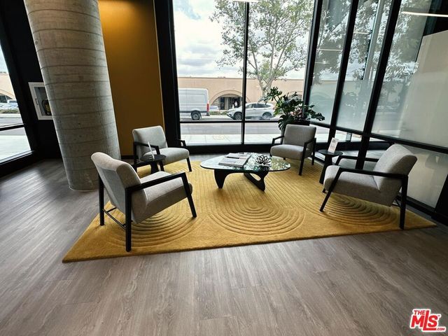 127 W Pomona Avenue 625, Monrovia, CA 91016