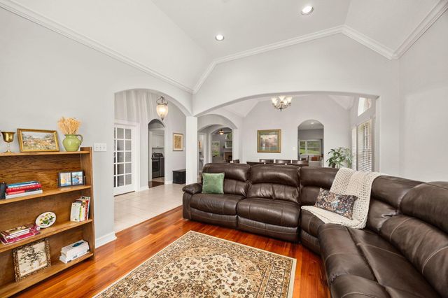 5210 Weston Drive, Weston Lakes, TX 77441