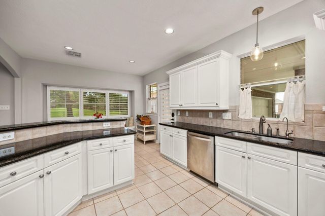 5210 Weston Drive, Weston Lakes, TX 77441