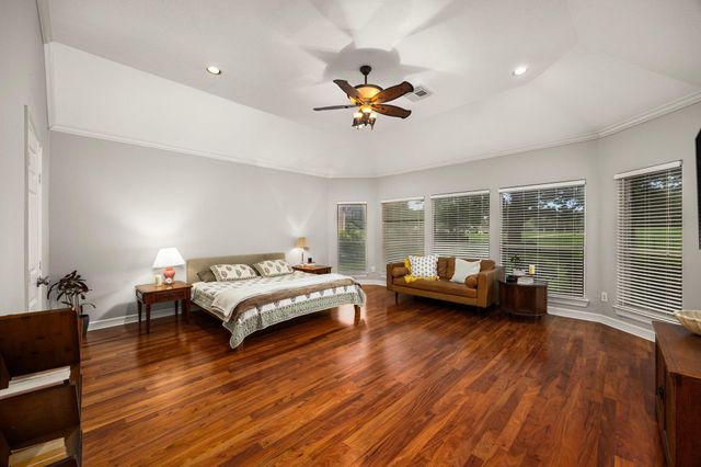 5210 Weston Drive, Weston Lakes, TX 77441