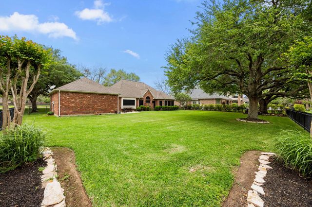 5210 Weston Drive, Weston Lakes, TX 77441