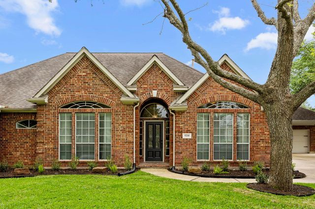 5210 Weston Drive, Weston Lakes, TX 77441