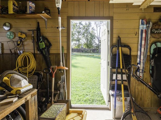 2579 Rhett Drive, Lake Charles, LA 70611