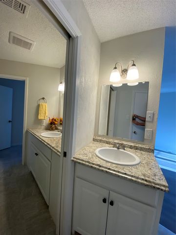 410 Westview Terrace, Arlington, TX 76013