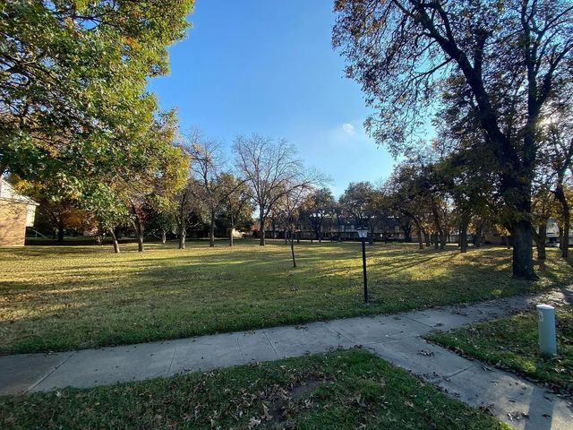 410 Westview Terrace, Arlington, TX 76013