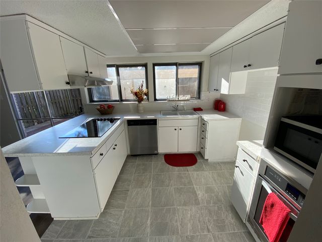 410 Westview Terrace, Arlington, TX 76013