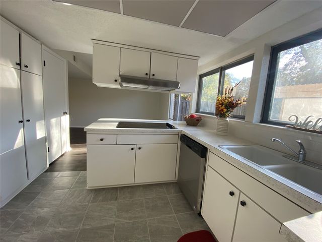 410 Westview Terrace, Arlington, TX 76013