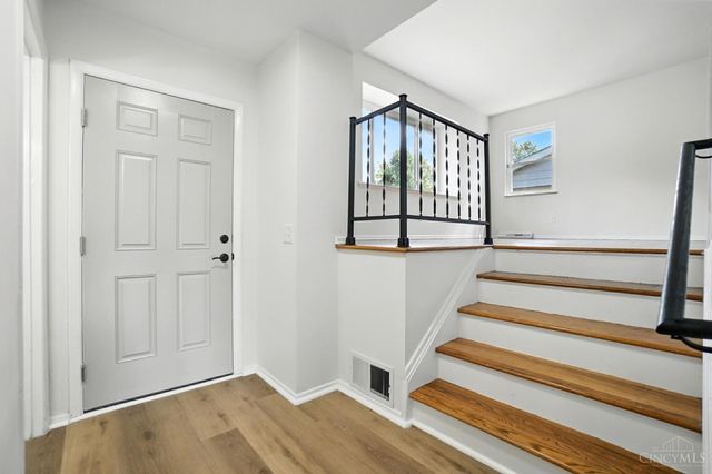 1267 Cristway Court, Cincinnati, OH 45230