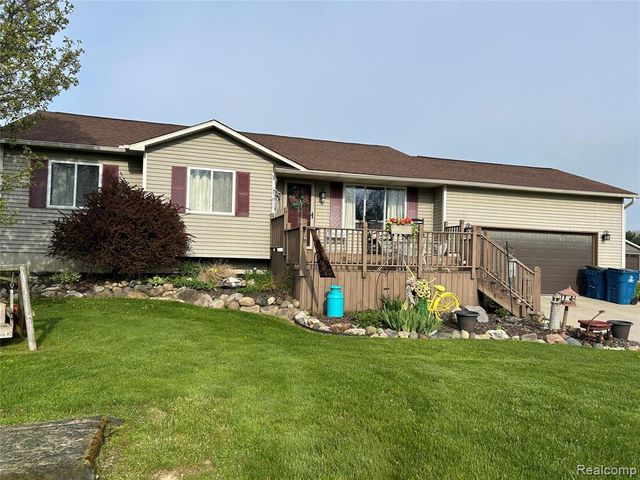 10150 Sharp Road, Swartz Creek, MI 48473