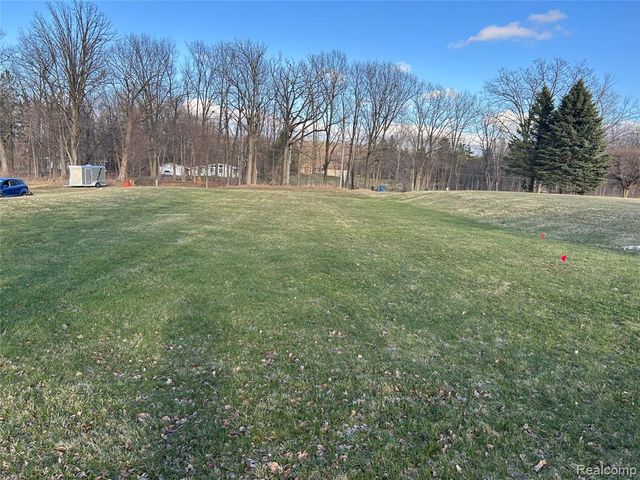 10150 Sharp Road, Swartz Creek, MI 48473