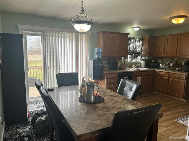 10150 Sharp Road, Swartz Creek, MI 48473